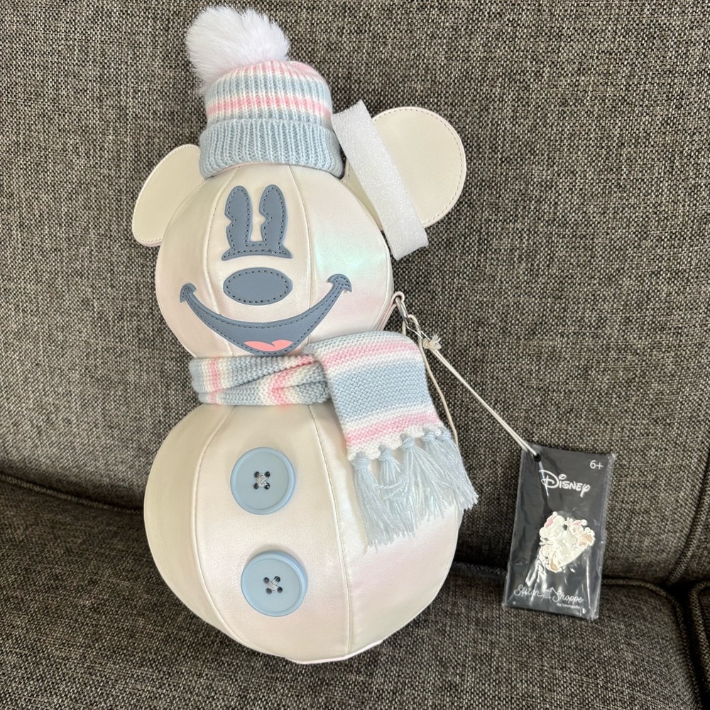 NEW Loungefly Stitch Shoppe Mickey Mouse Snowman Crossbody Iridescent w/ pin